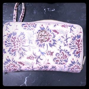 Tory Burch wallet